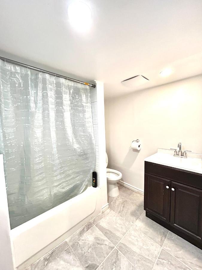Aubin Paradise Housing Windsor Extérieur photo