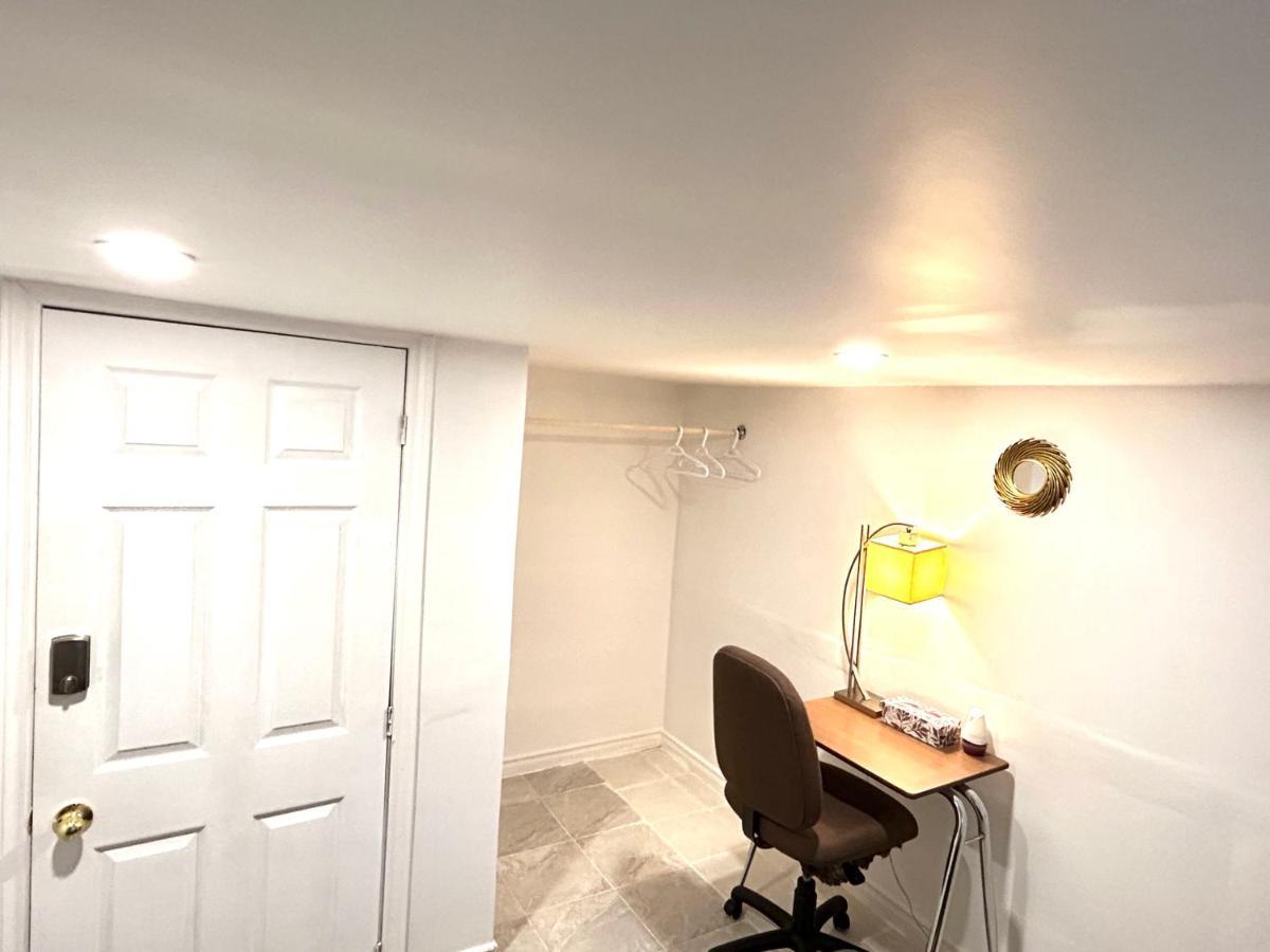 Aubin Paradise Housing Windsor Extérieur photo